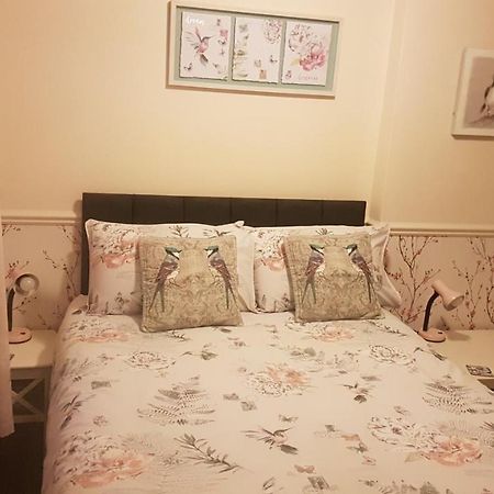 Cameron Court B&B Flamborough Exteriör bild