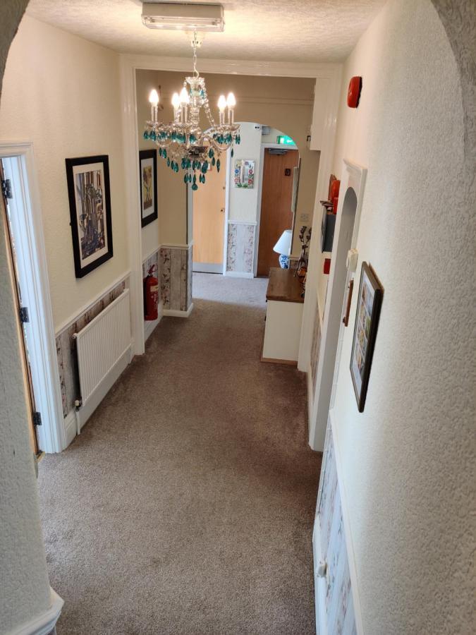 Cameron Court B&B Flamborough Exteriör bild